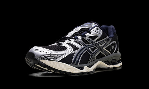 GEL-Nimbus 10.1 "Black Midnight"